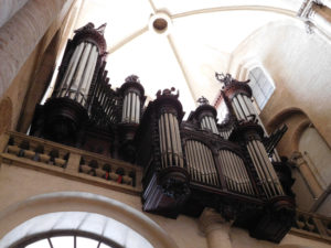 Saint Sernin Basilica's imposing pipe organ.
