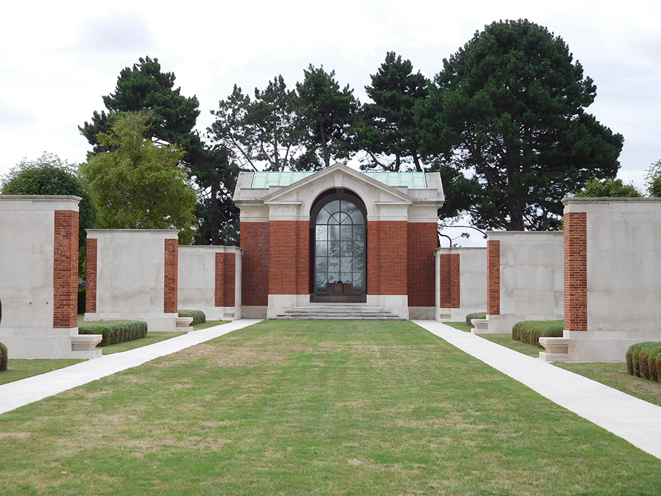 Dunkirk Town Cemetery and Memorial