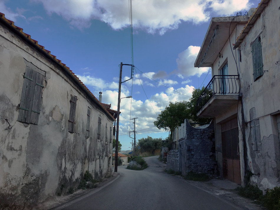 Road-tripping through tiny Zante towns, full of 'renovator's dreams'